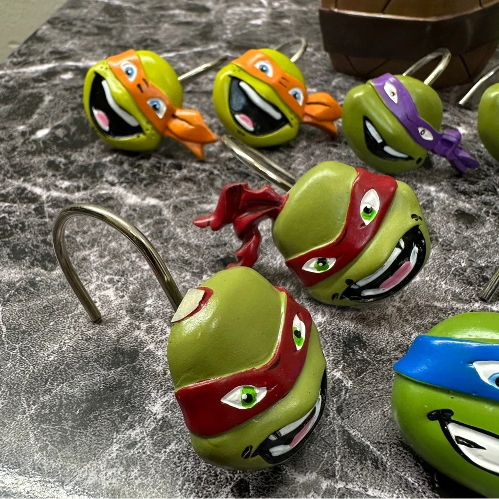 2014 TMNT‎ Teenage Mutant Ninja Turtles Shower Curtain Hooks & Toothbrush Holder